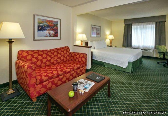 Fairfield Inn Tuscaloosa Room photo