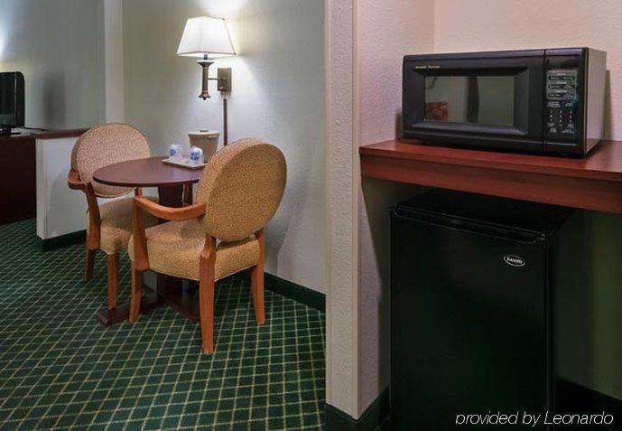 Fairfield Inn Tuscaloosa Room photo